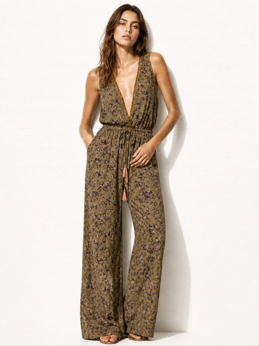 RAGA Anthropologie Jumpsuit Boho Hippie Crepe Wide Leg Gold Drawstring V Neck M